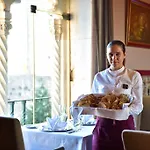Castelo De Hotel