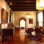 Castelo De Hotel 4*