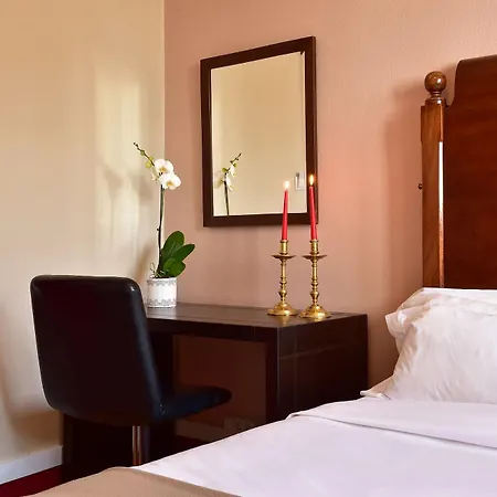 Castelo De Hotel