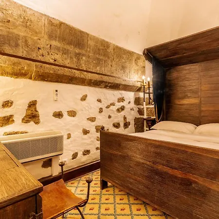 Hotell Castelo De