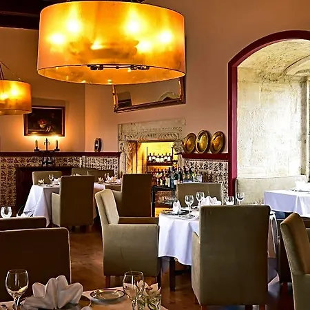 Castelo De Hotel 4*
