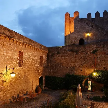 מלון Castelo De אובידוס