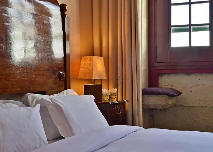 ポサーダ カステロ デ ホテル 4*