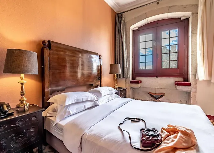 ホテル ポサーダ カステロ デ